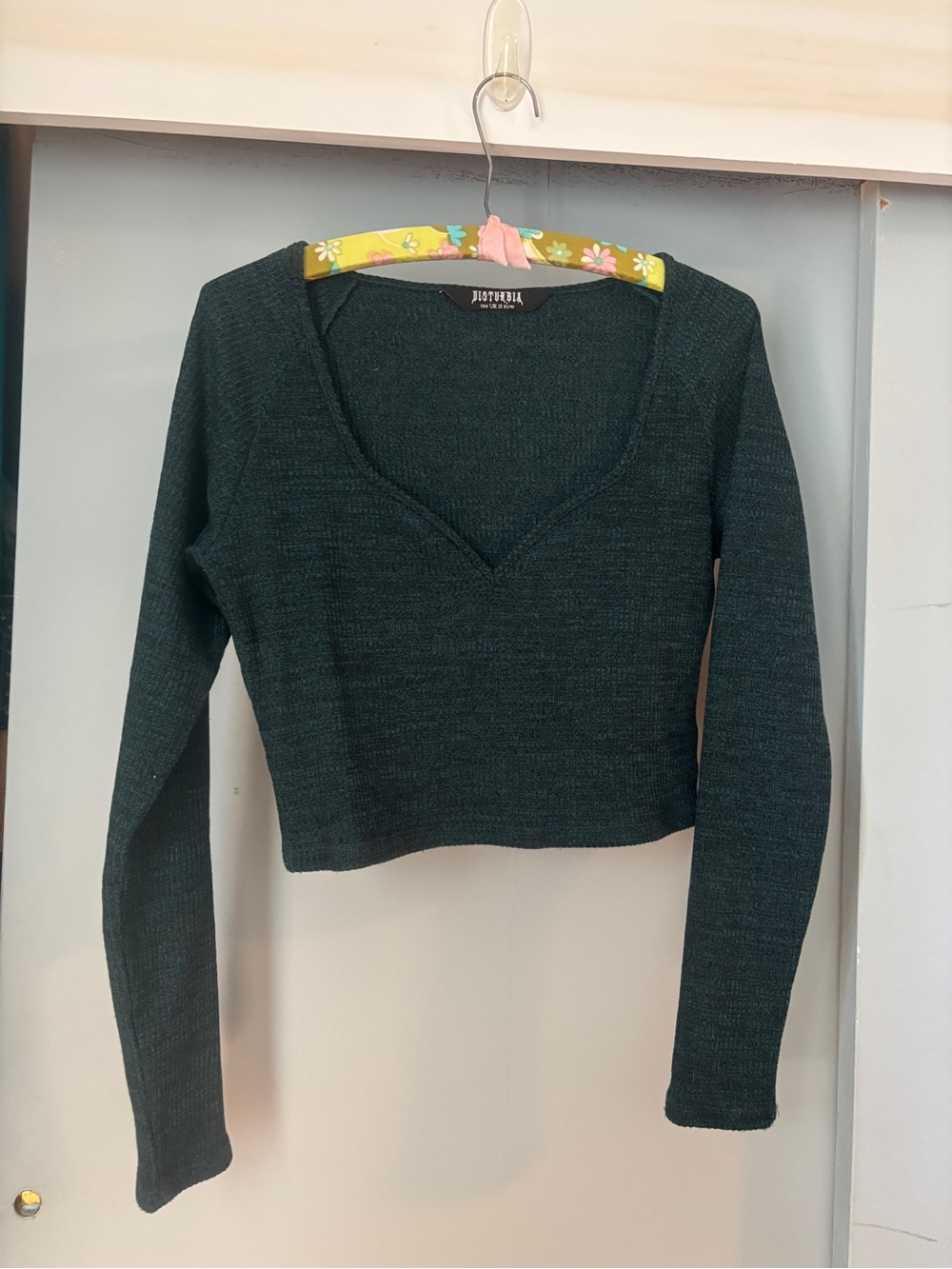 Disturbia Vendetta Dark Green Cropped Long Sleeve Knit Top